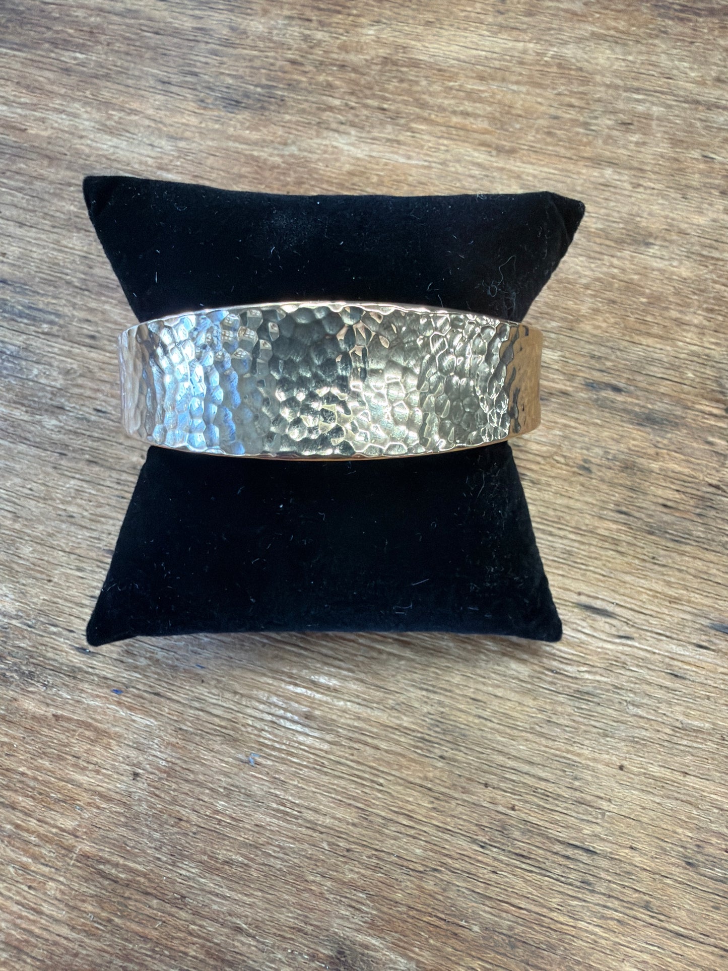 bracelet wide hammered gold hinged