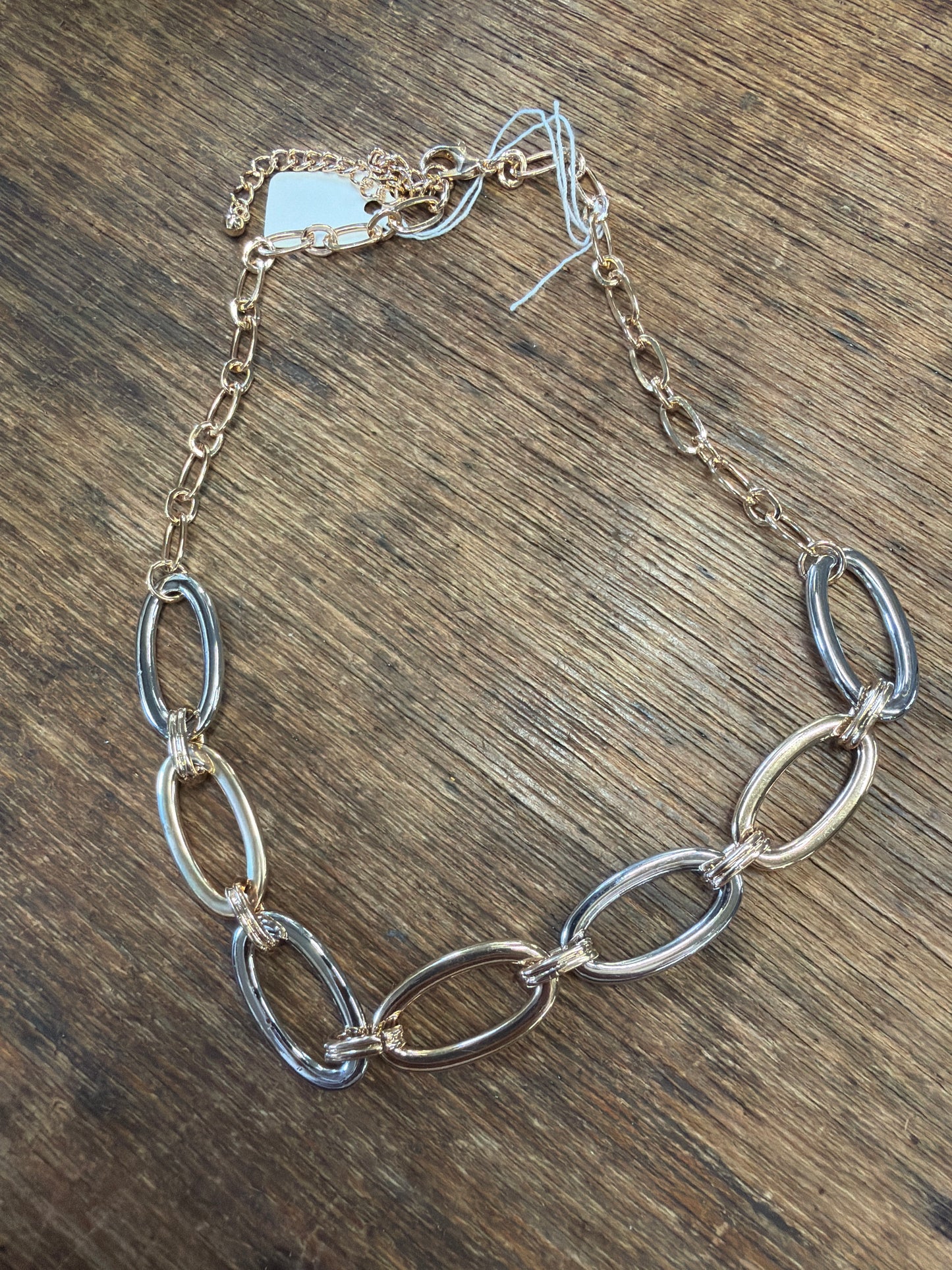 necklace alternating gold and silver lg chain links