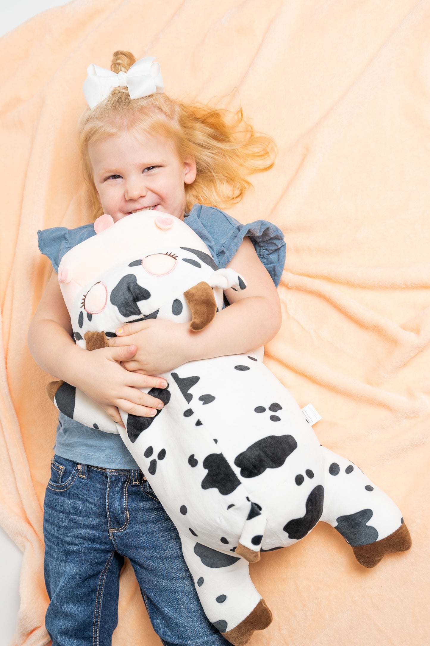 Huggie Pal - Clarabelle the Cow Plush & Blanket