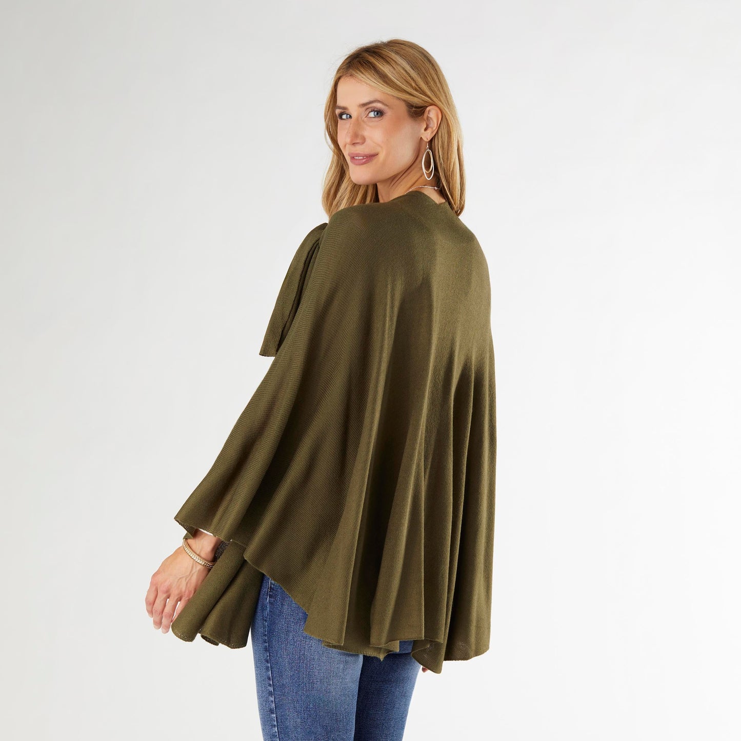 Kiara Pull Thru Wrap