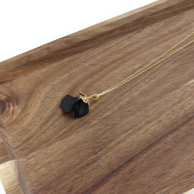 Petal Drop Necklace - Black