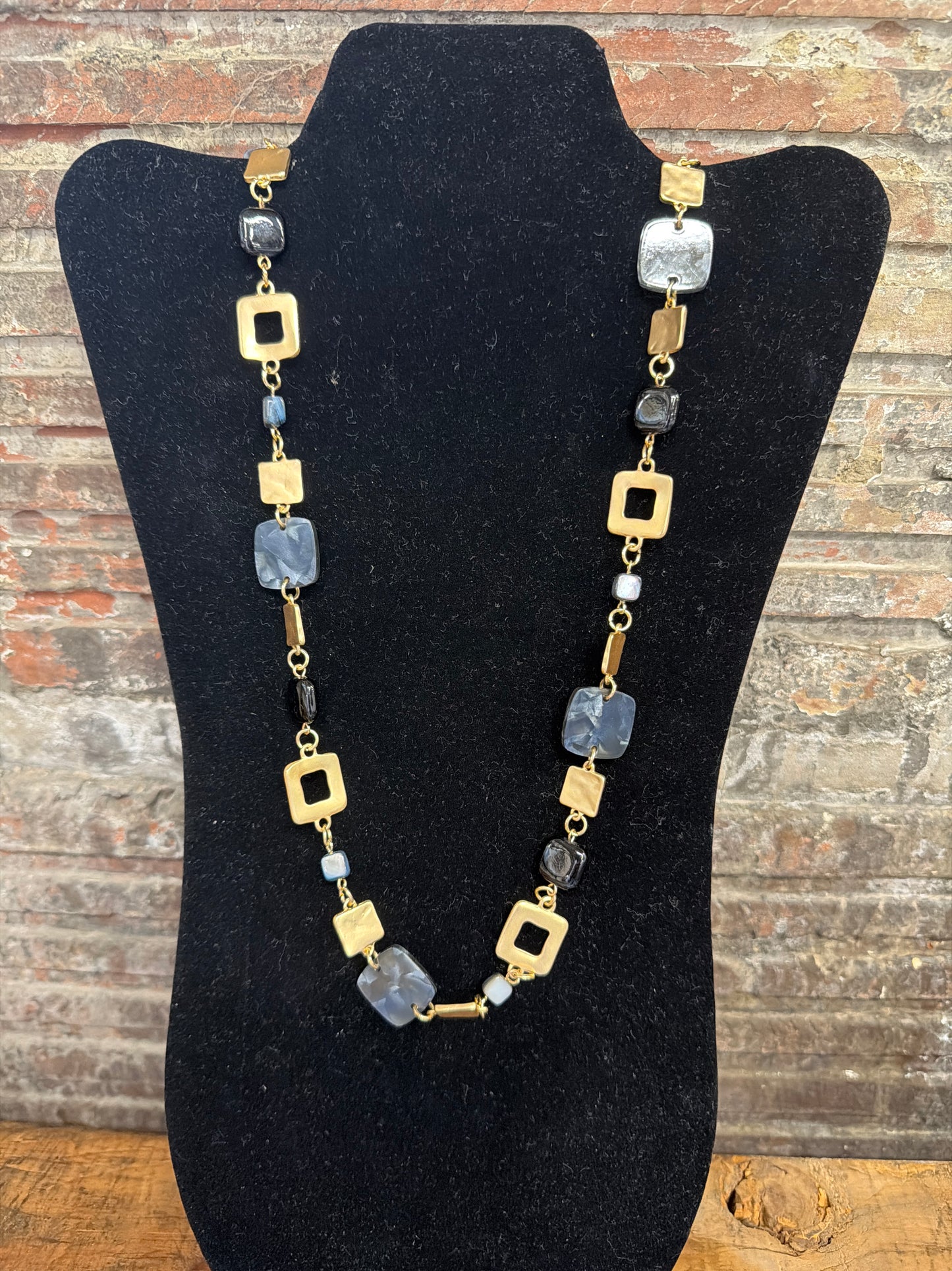necklace gold, black square long