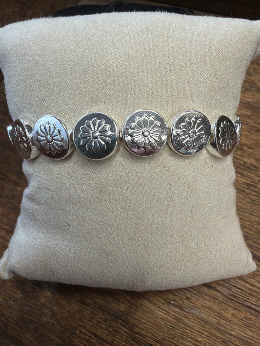Silver Flat Bead Flower head Bracelet