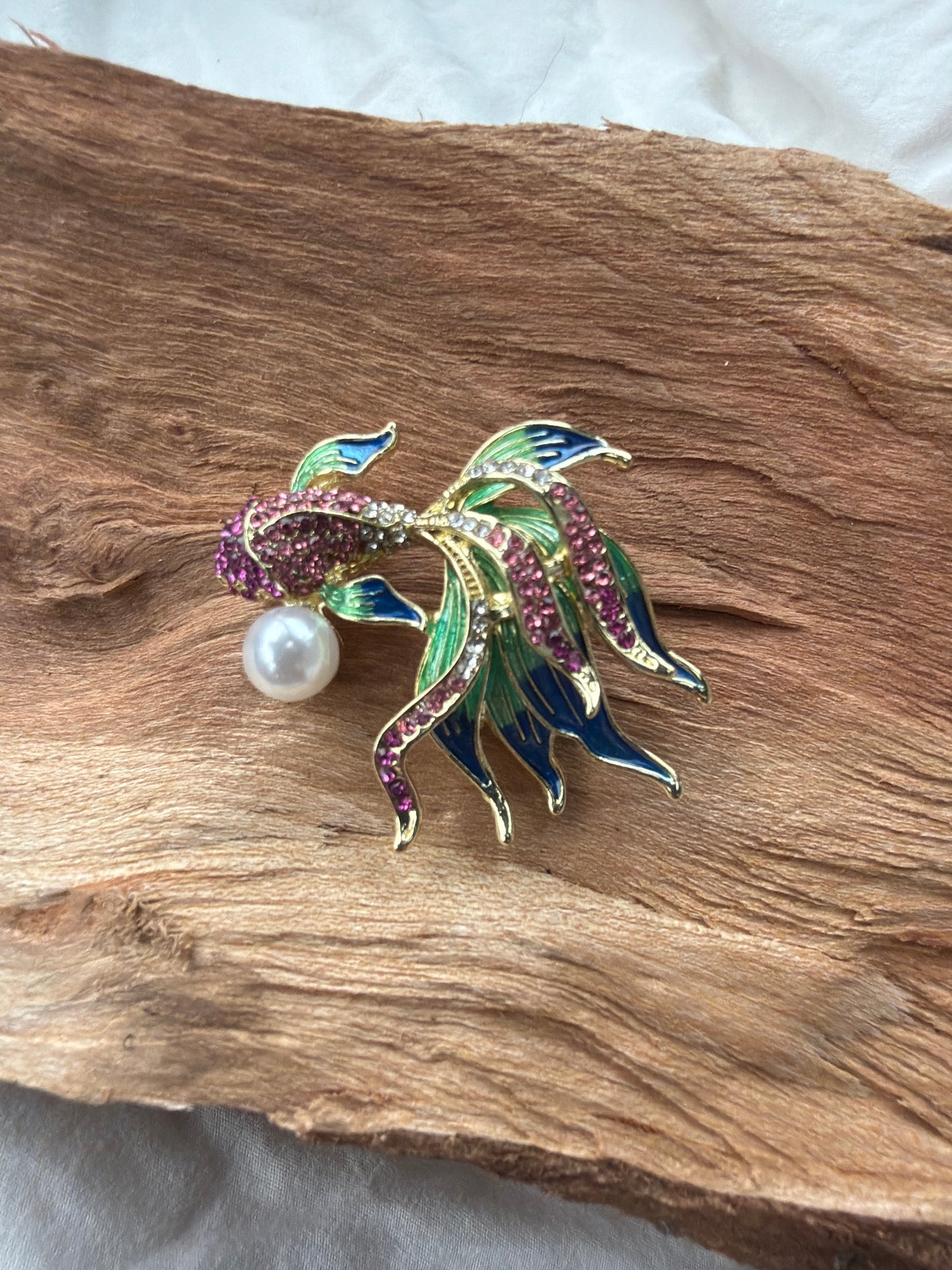 Fantail Fish Brooch