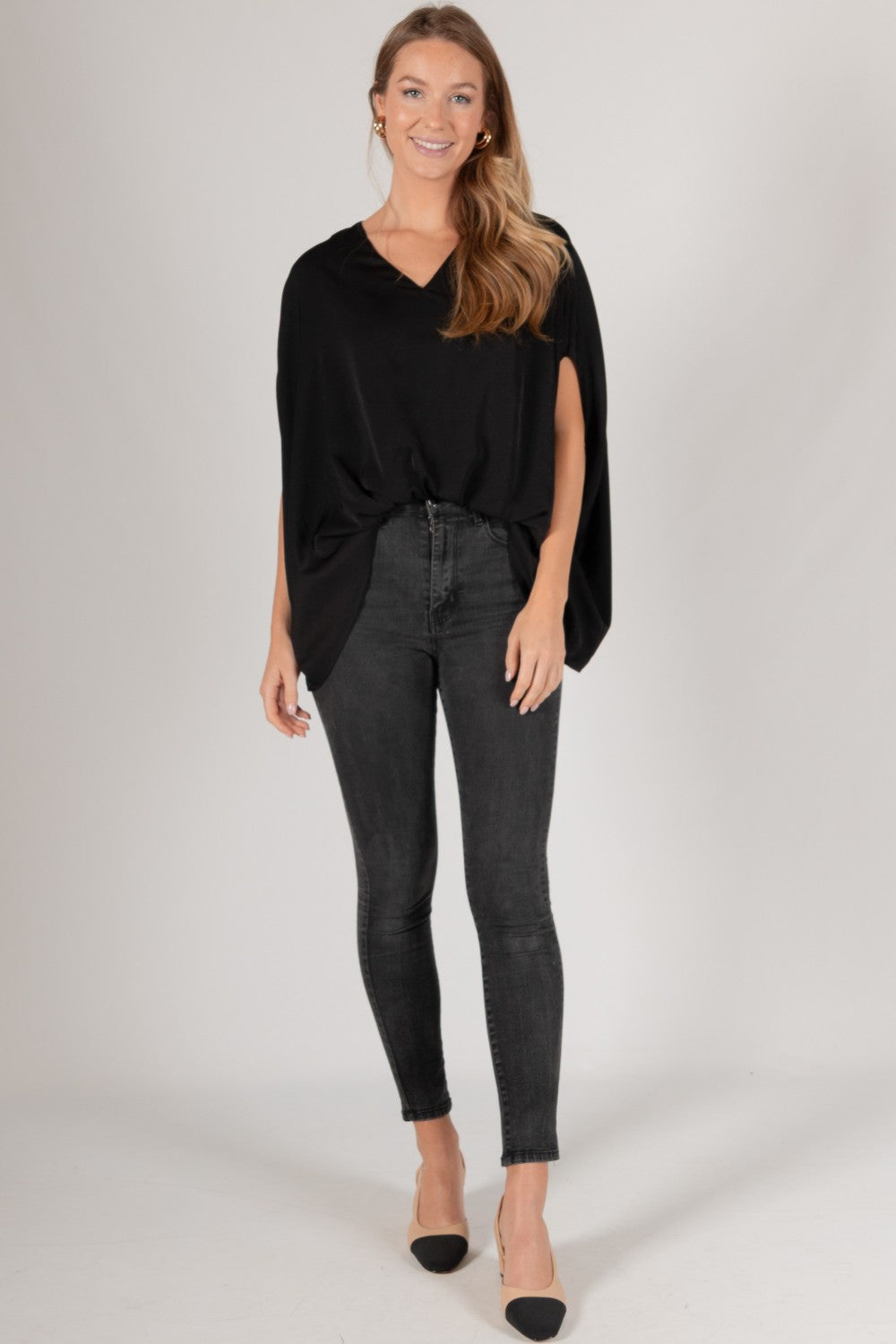 Satin Solid V-Neck Front Waist Elastic Flowy Top