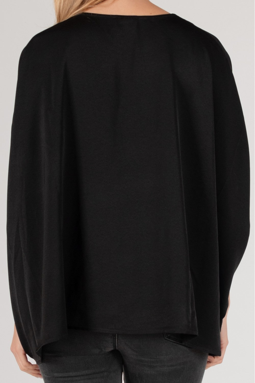 Satin Solid V-Neck Front Waist Elastic Flowy Top