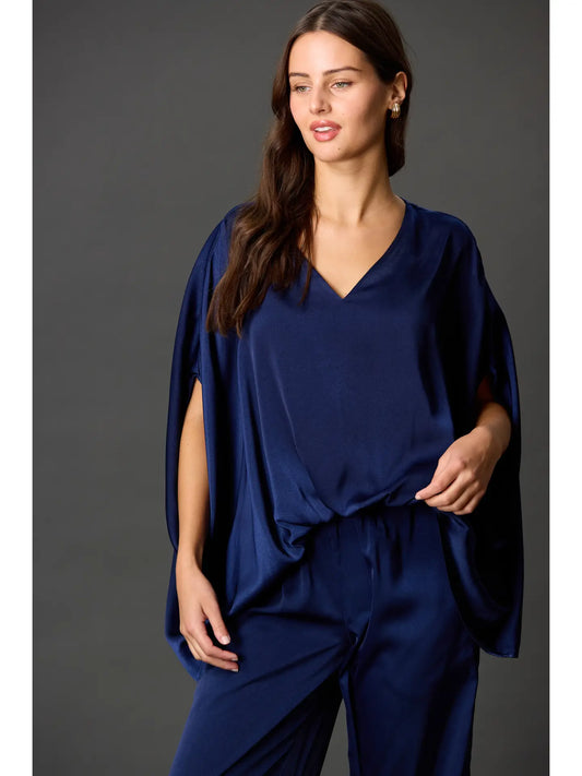 Satin Solid V-Neck Front Waist Elastic Flowy Top